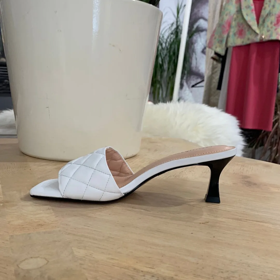 BALER - Ivory Sandal