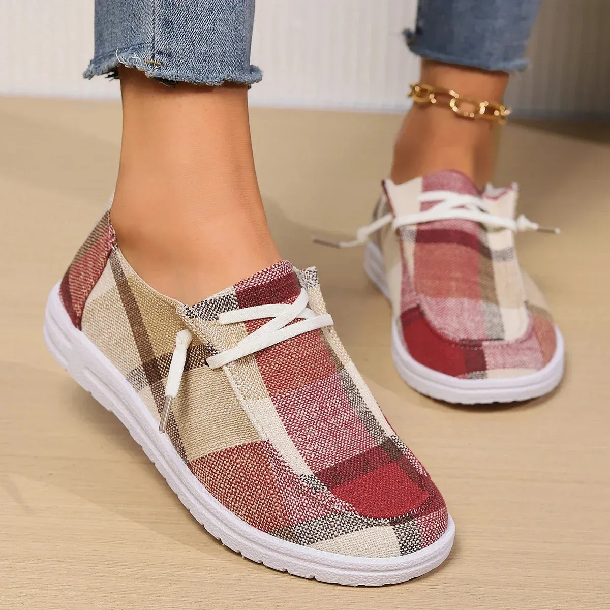 Canvas Shoes Woman Light Weight Slip-on Flat Sneakers Ladies Summer Breathable Cloth Loafers Design Espadrilles  Luxury Shoes