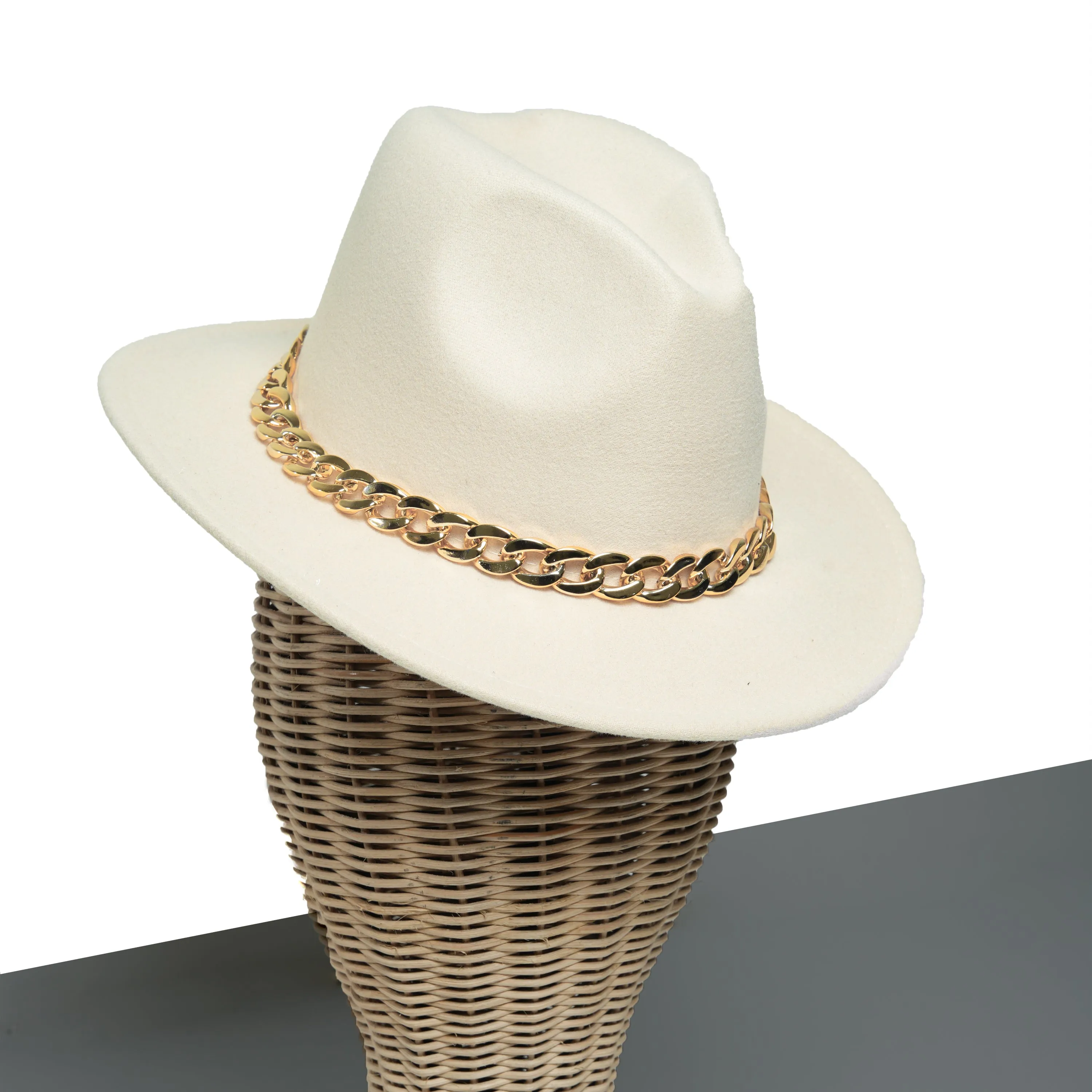 Chokore Classic Fedora Hat with Stylish Chain Belt (Beige)