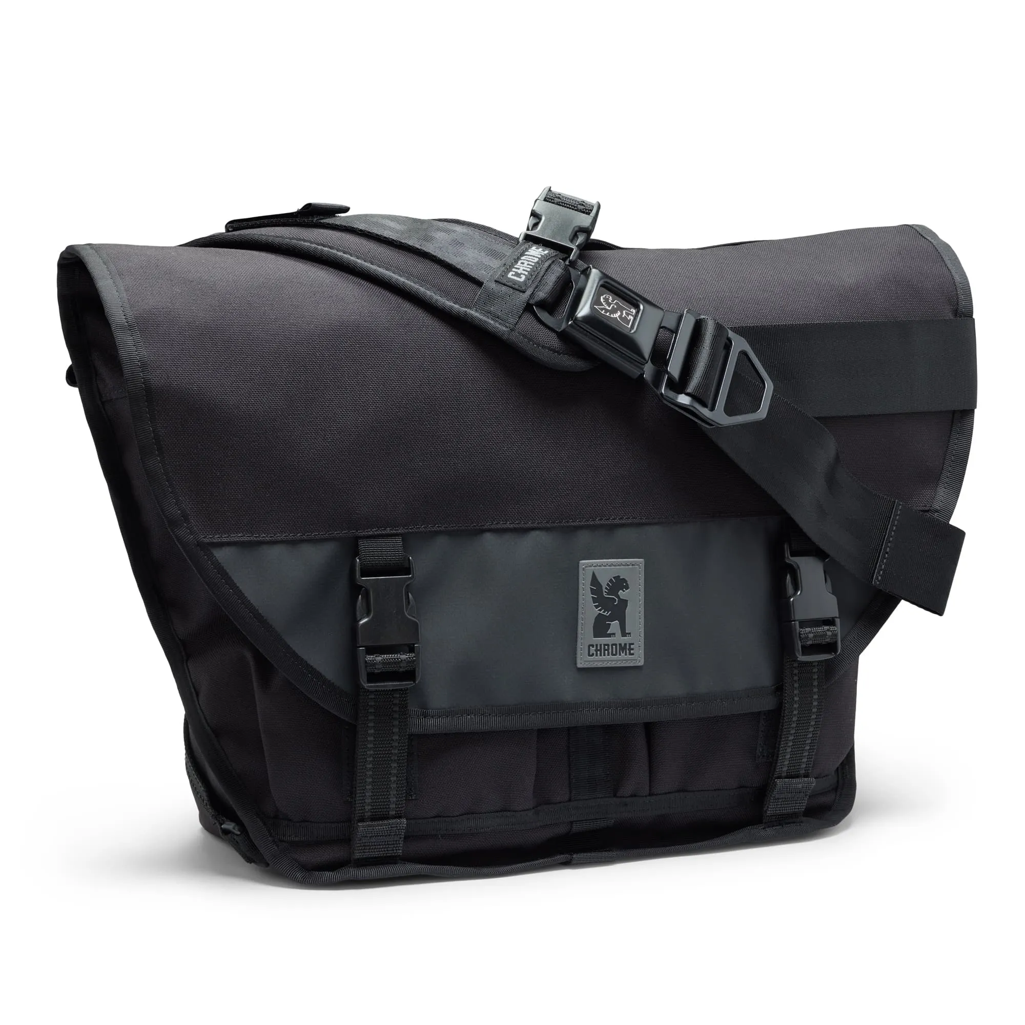 Citizen 15L Messenger