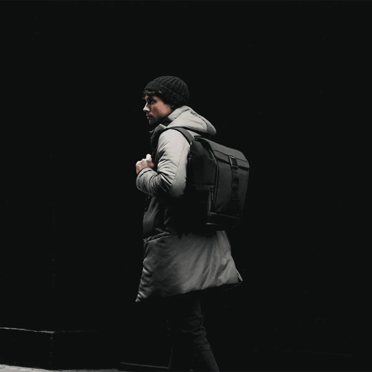 DAYFARER V2 Backpack