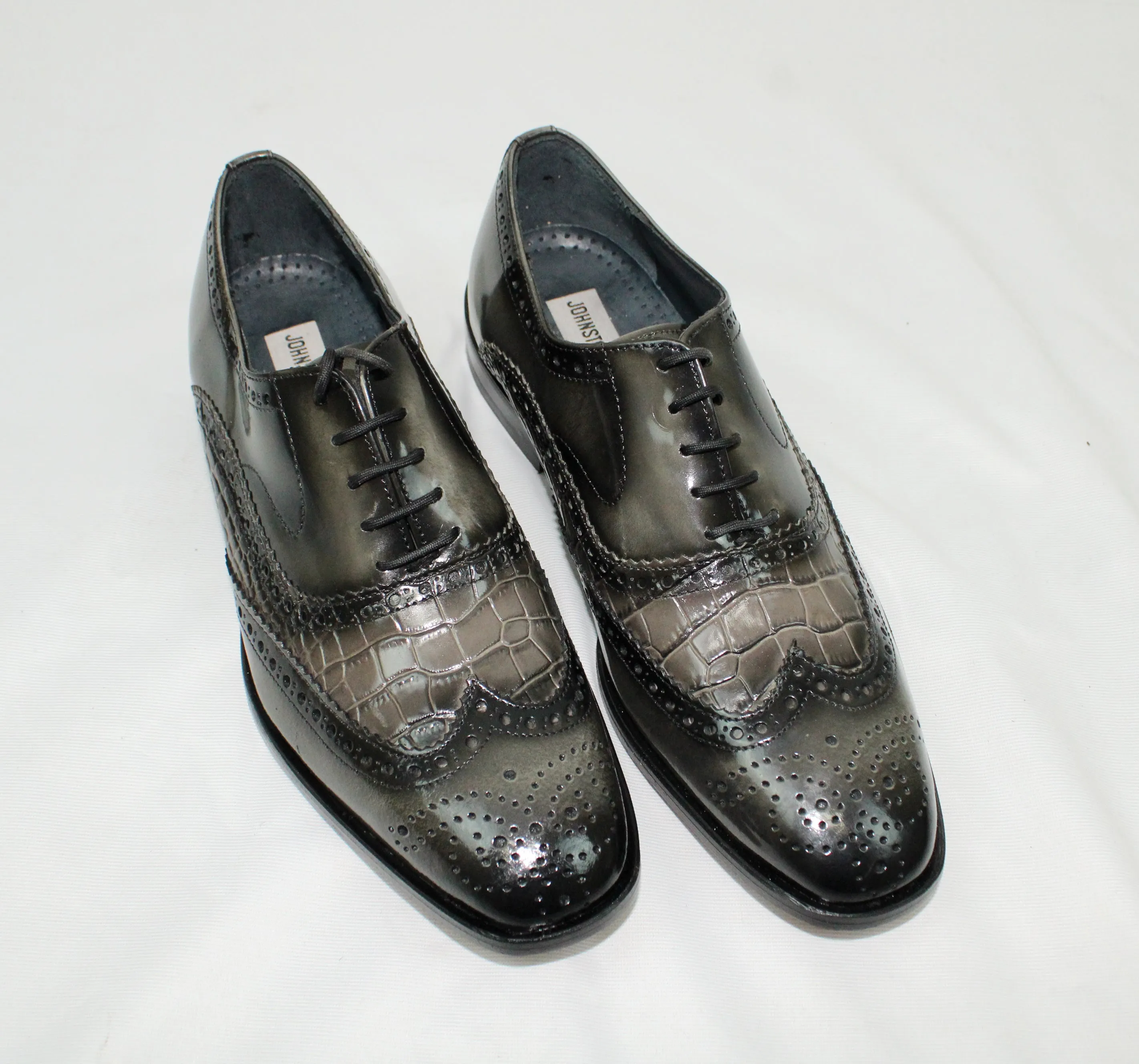 Johnston & Murphy Grey Brogue Croc