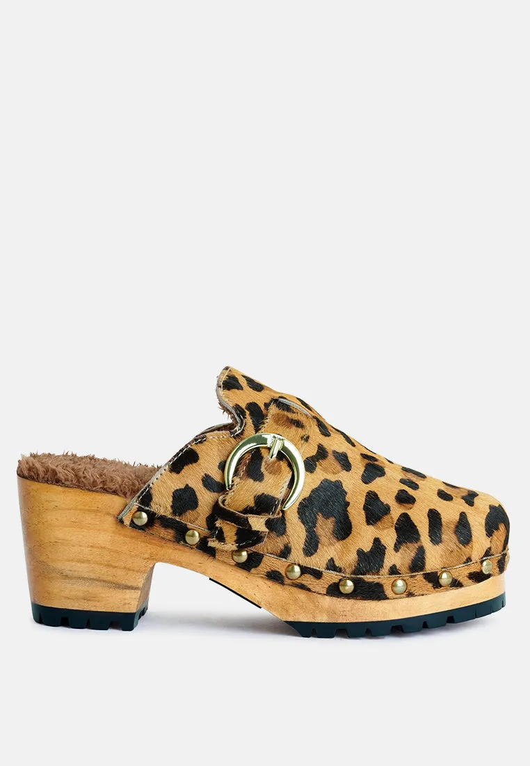 PRUNUS Leopard Buckled Suede Round Toe Mule Clogs