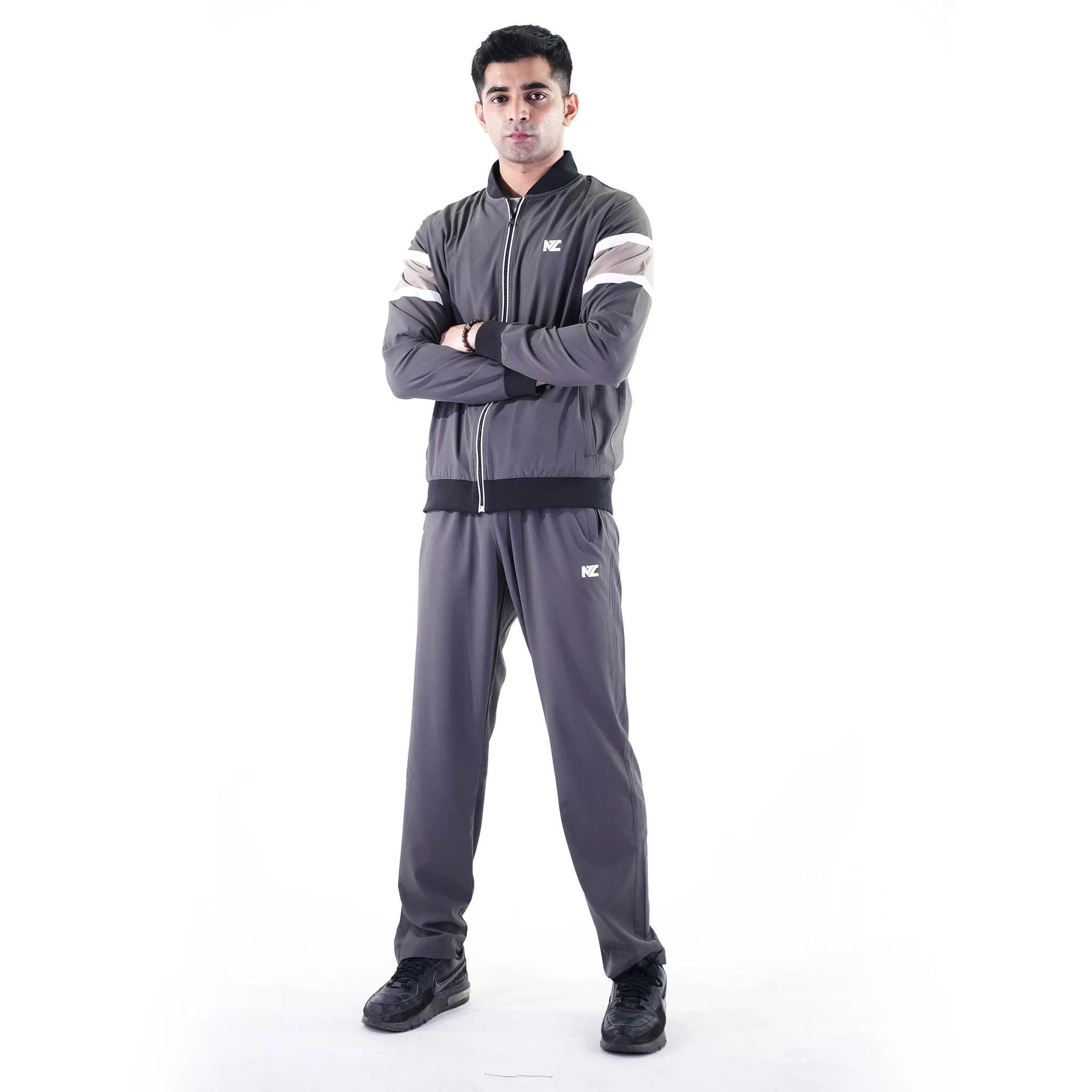 Urban Motion Tracksuit Bronze/Brown